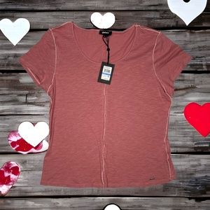DKNY Contrast-Seam T-Shirt - Compact - XL